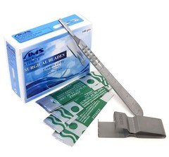 (Lot of 50) Scalpel Blades #23 with #4 Metal Handle Suitable for Dermaplaning