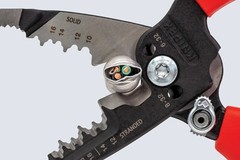 Knipex 8″ Forged Wire Stripper Pliers w Shears 10-20 AWG Comfort Grip 13728 Flat