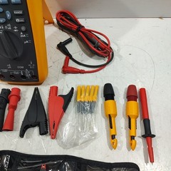 Fluke 287 True RMS Digital Multimeter Data Logger Kit + Lead Set, Booklet Extras