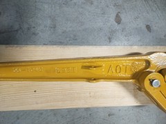 KELCO K 30 . Heavy-Duty Pipe Tongs, OAT 3/4″- 4-1/8″.