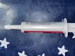 Loctite 2422 Threadlocker Blue Medium Strength Paste 1oz (30mL) Syringe 1135601