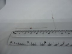 20 Pcs Pack Lot 1N4148 DO-35 High Speed Nano Micro Switching Signal Glass Diode