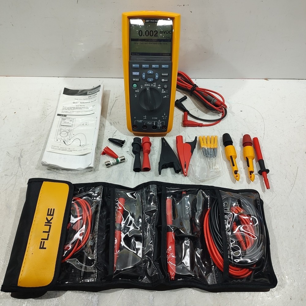Fluke 287 True RMS Digital Multimeter Data Logger Kit + Lead Set, Booklet Extras