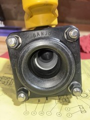 Banjo DM200A 2in Poly Female Drymate Coupling Low Profile Handle.