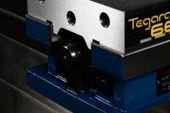 TEGARA 6″ 660UR Reverse CNC Premium Milling Vise 0.0004″ NO SWIVEL BASE NEW R[