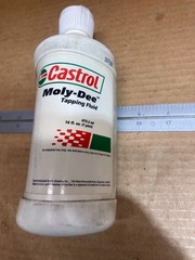 Castrol Moly Dee 16 oz Bottle Cutting & Tapping Fluid Oil
