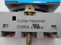 Cutler-Hammer TRN1P Electronic Timer 10A 120VAC 0-5 Min with D3PA2 Socket Base