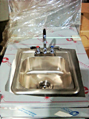QualServ Stainless Steel Hand Wash Sink Scrub Station w/ Hot Water Heater