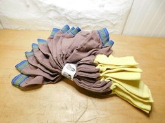 12 SLEEVES PIP KUT-GARD Cut-Resistant Arm Sleeve w/Thumb Hole 22″L 10-K4622