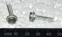 Box of 100 pcs. Vintage USSR Germanium Transistors 1T313B (1Т313Б). NOS