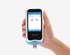 24 Strips qLabs for PT INR Self-Testing Q-3 Coagulation Expiry 1 Year Or More