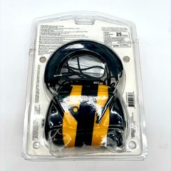 Dewalt Digital AM/FM Hearing Protector w/ LCD Display Model DPG15