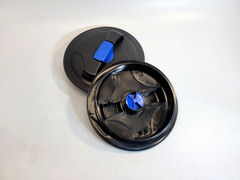 2pc. 8″ Lid with blue snap-in vent, fits Norwesco tanks after 2008