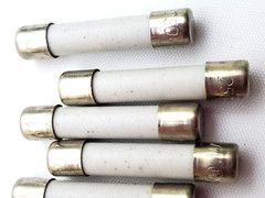 Box of 100 Bussmann MDA6-1/4 Fuses 6-1/4 Amp 250 Volt Slow Blow 1/4″ x 1-1/4″