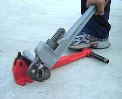 TWO FOOT VISE & PIPE WRENCH 1/2″-2″ RIDGID 300 535 700 1822 1224 Pipe Threader