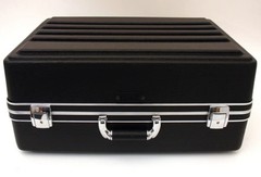 221609 – PLATT LUGGAGE – HEAVY-DUTY POLYETHYLENE CASE – Interior Dimensions (L x