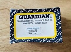 NEW Guardian Electric / Kelco A420-066644-00 DC Tubular Solenoid