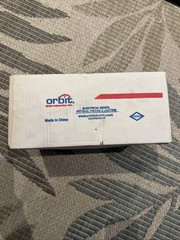 Box Of 100 Orbit STS-75 3/4″ Saddle Strut Clamp For Emt Rigid Imc Conduit New