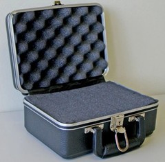 1410 – PLATT LUGGAGE – LIGHT-DUTY ABS CASE – Interior Dimensions (L x W x D): 10