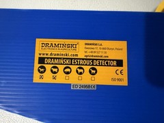 DRAMIŃSKI Estrous Detector ED 24958C with Blue Carry Case, Model ED 24958