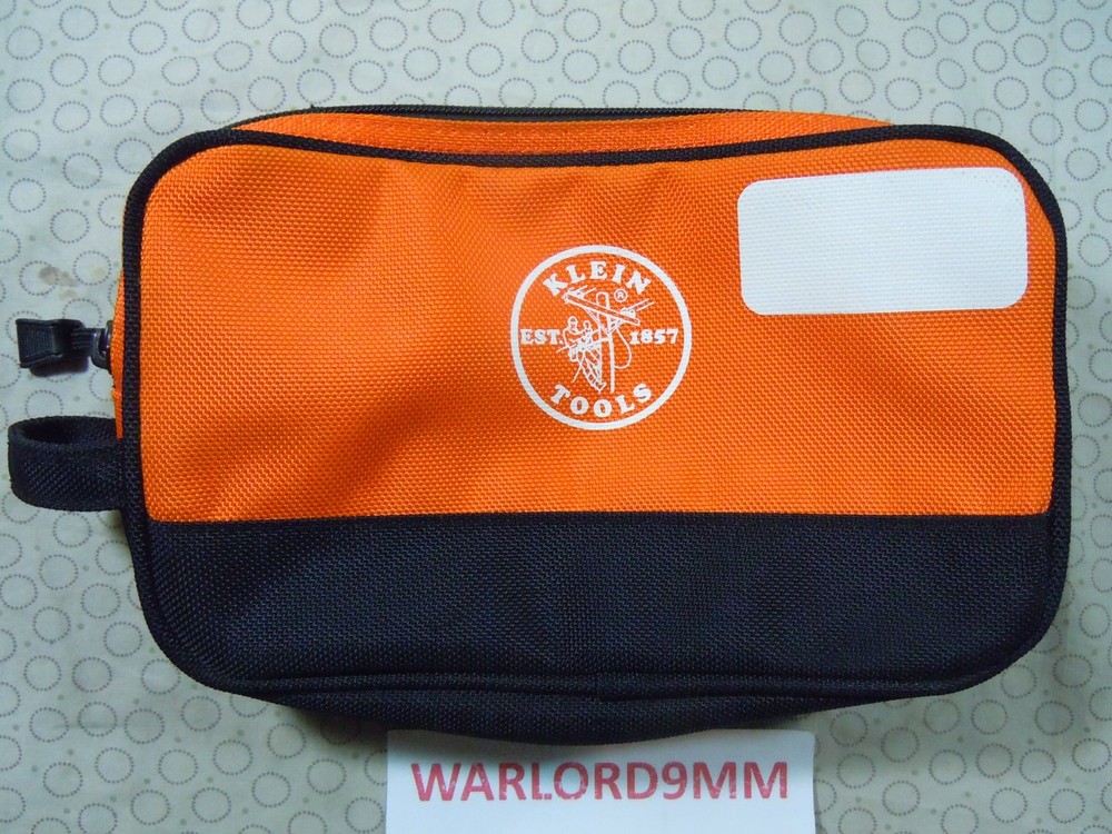 KLEIN TOOLS DOUBLE ZIPPER TOOL BAG.