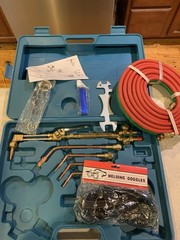 Victor welding set all shown no gauges. New as shown