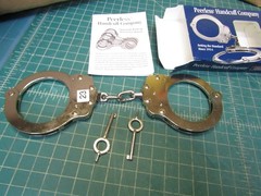 1 set – Peerless Model 700C Standard Nickel Handcuff (PEE4710) Cuffs NEW in Box