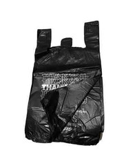 NEW 100 ct PLASTIC SHOPPING BAGS T-SHIRT TYPE, GROCERY BLACK SMALL SIZE BAGS….