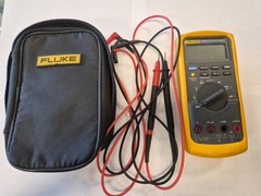Fluke 87 III True RMS Multimeter