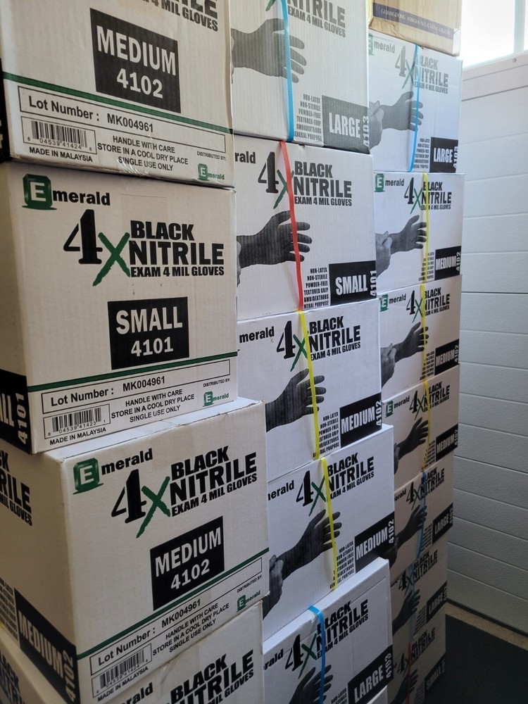 Emerald 4X Black Nitrile Disposable Gloves one case 1000 Gloves
