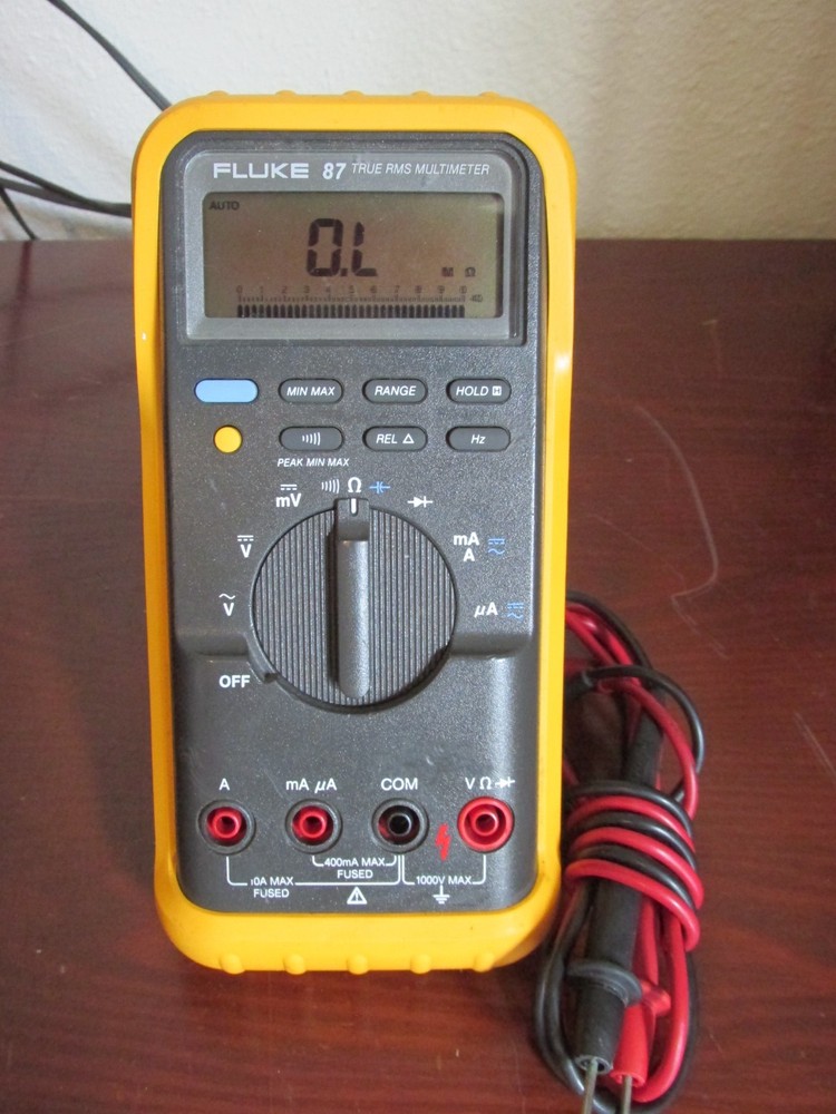 Fluke 87 True RMS Digital Multimeter **PASSES Fluke Performance Verification**