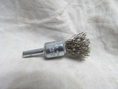 Weiler 1/2″ Crimper Wire End Brush .014 SS Wire 25,000 RPM’s