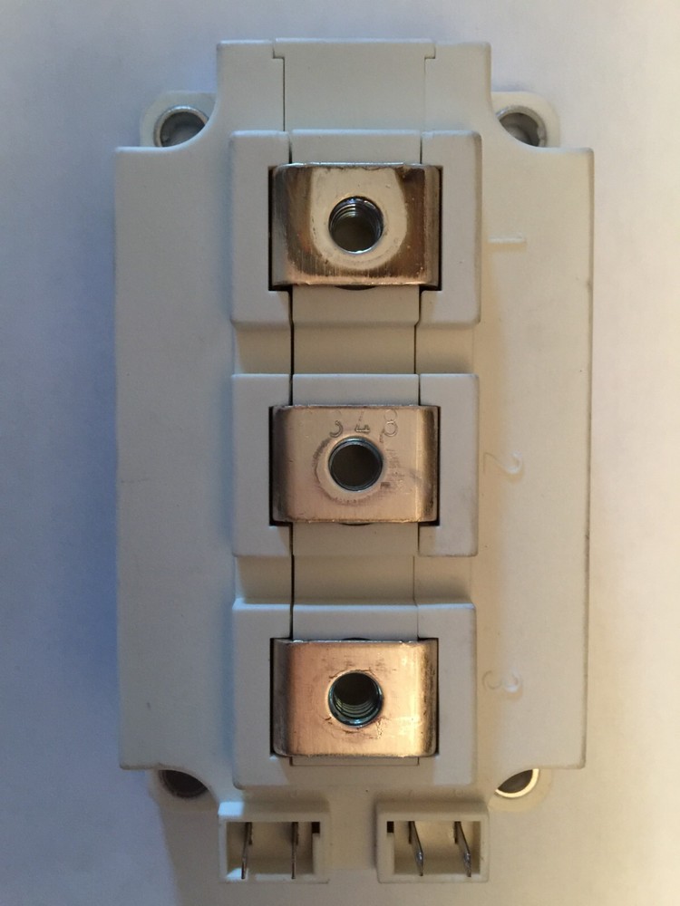 INFINEON FF200R12KE3 power module Used & cleaned & Tested