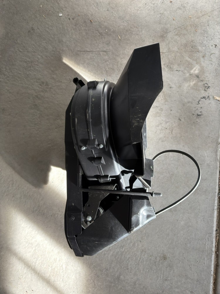 USED ONCE JOHN DEERE PWFL 48A X3 X5 POWER FLOW BLOWER 2 Available