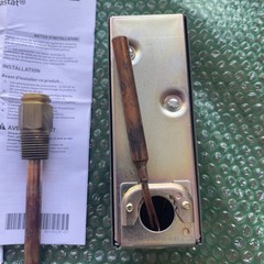 Honeywell L4006A1967 High / Low Limit Aquastat Controller Opened box