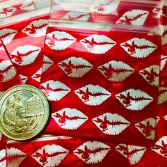 BaggiesSince1987- 1515 ZipSeal DesignBags 100PCS BUNNY PEARL RED SILVER 👀DETAIL