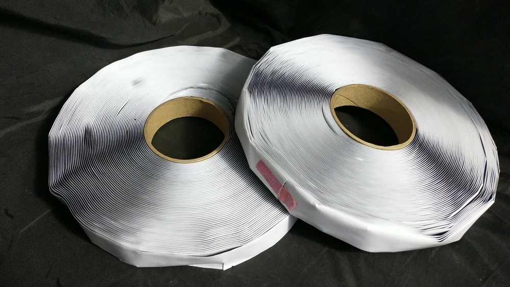 (2) Rolls 3M PF-5423 Weatherban Ribbon Sealant 1″ x 1/16″ x 100′ ea 62542304522