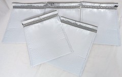 200-Pack WHITE 8.5 x 11″ Padded POLY BUBBLE MAILER Bag shipping #2 mail envelope