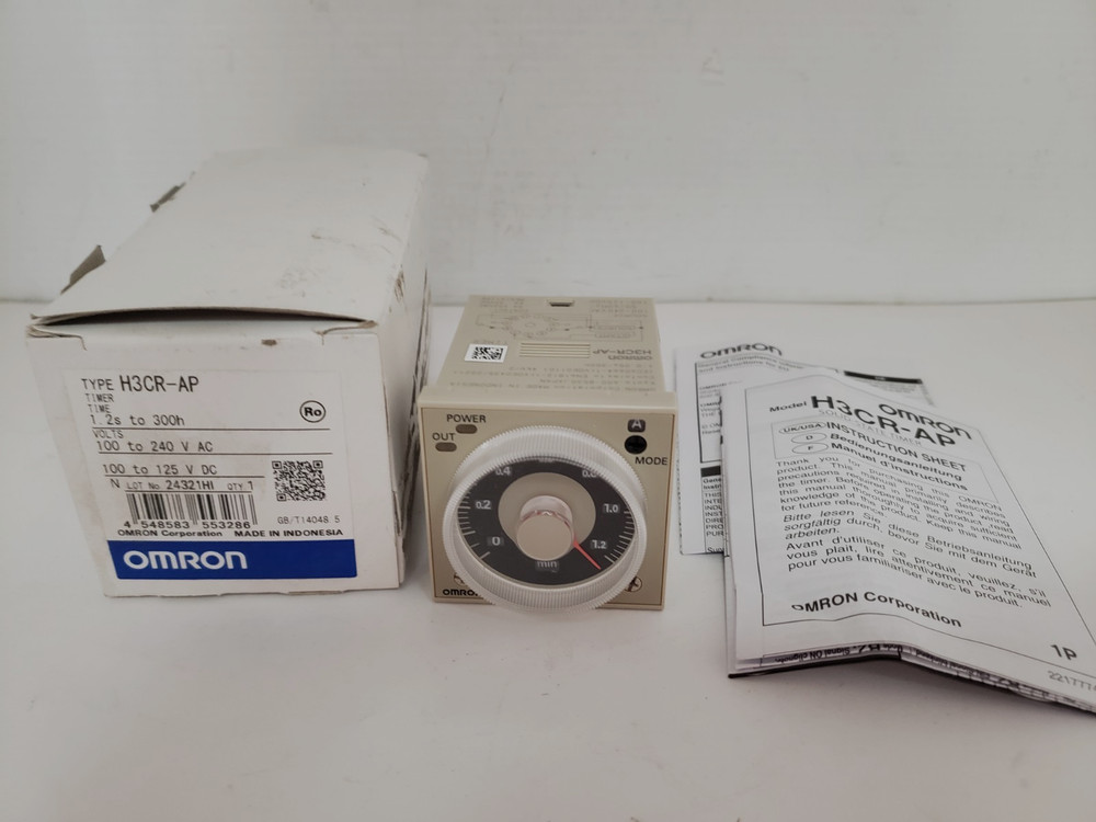 OMRON H3CR-AP SOLID STATE TIMER 11 PIN 100-240V AC 100-125V DC NIB