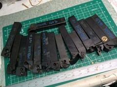 Valenite Carboloy ++ 15 pcs Various 1″ Lathe Tool Holders See Photos Used (15)