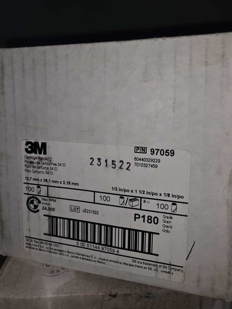 1 Box of 100 NEW! 3M 341D 1/2″x2″x1 1/2″ Cartridge Rolls P180 Grade | 97059