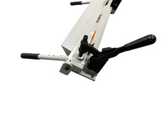 Klutch 49699 24in” Sheet Metal Bending Brake 22-Ga 135° Bench Mount