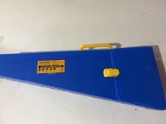 DRAMIŃSKI Estrous Detector ED 24958C with Blue Carry Case, Model ED 24958