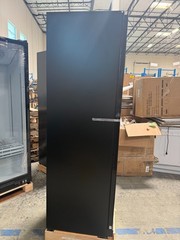 Yeego 22″ Width 12.36 Cu.ft Commercial Display Beverage Refrigerator Cooler