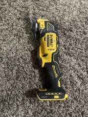 DEWALT 20V 4 Tool Set Circ Saw, Sawsall, Driver Multi Tool, 4 AH Battery & Charg