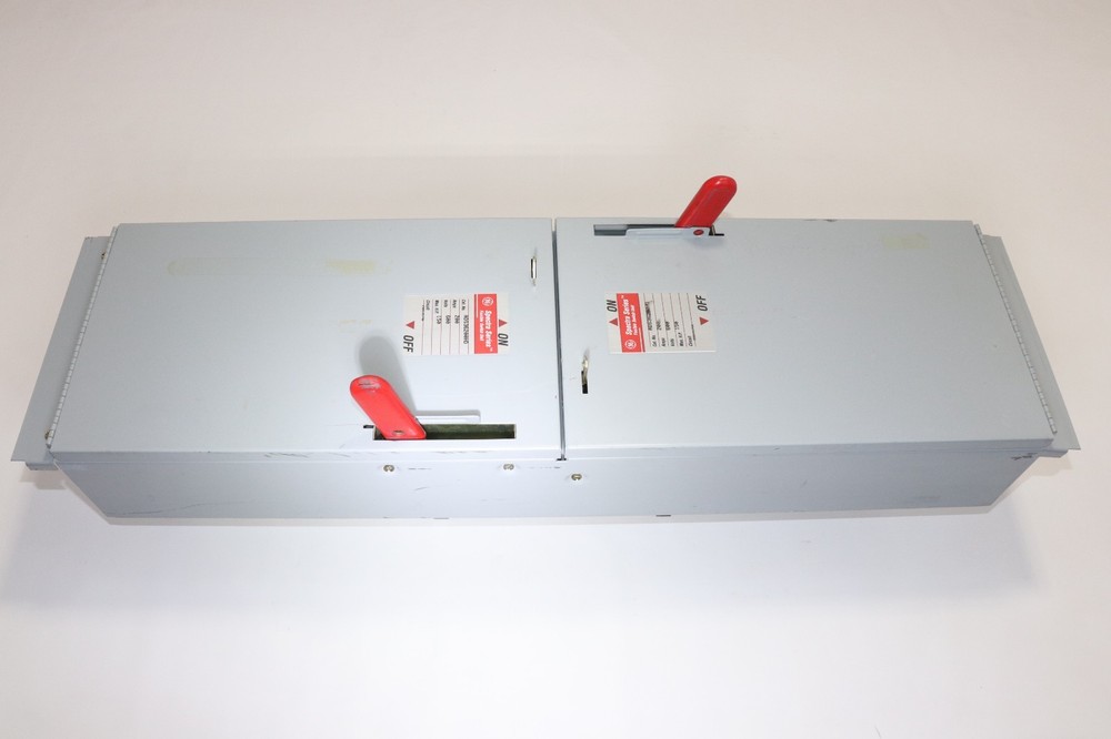 GE ADS36200HD 200A SPECTRA SERIES FUSIBLE PANELBOARD/DEADFRONT SWITCH UNIT, 600V
