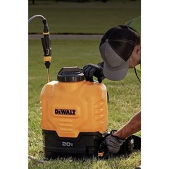 Dewalt 190742 20V MAX Lithium-Ion 4 Gallon Powered Backpack Sprayer (Tool Only)