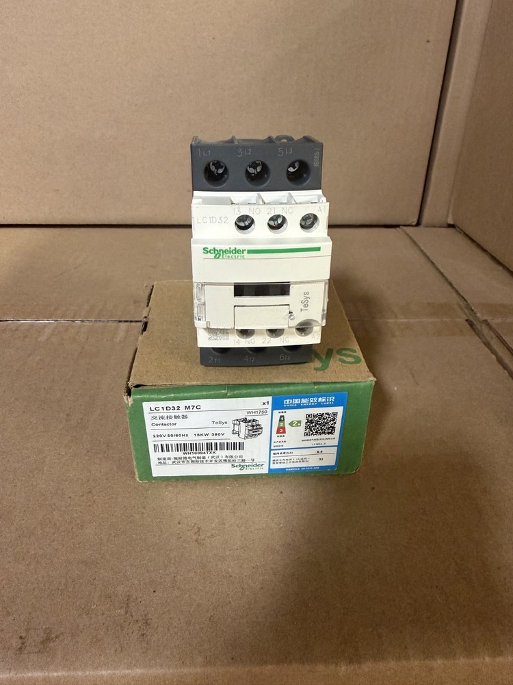 Schneider Electric TeSys D LC1D32M7C AC Contactor 32A 220V 50/60Hz 15kW
