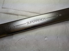 Williams 2-1/2″ Combination Wrench 12-Point 29-15/16″ OAL Satin Chrome JHW1197
