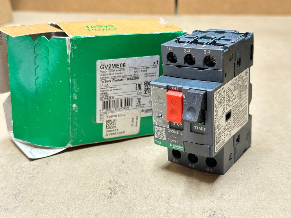 Schneider Elec GV2ME08 Motor Circuit Breaker 2.5-4A 3P